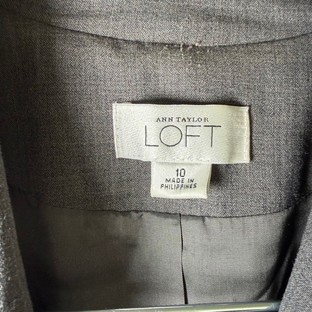 Ann Taylor LOFT Women Charcoal Gray Wool Blend Single Button Blazer Jacket Sz 10 - Picture 2 of 3